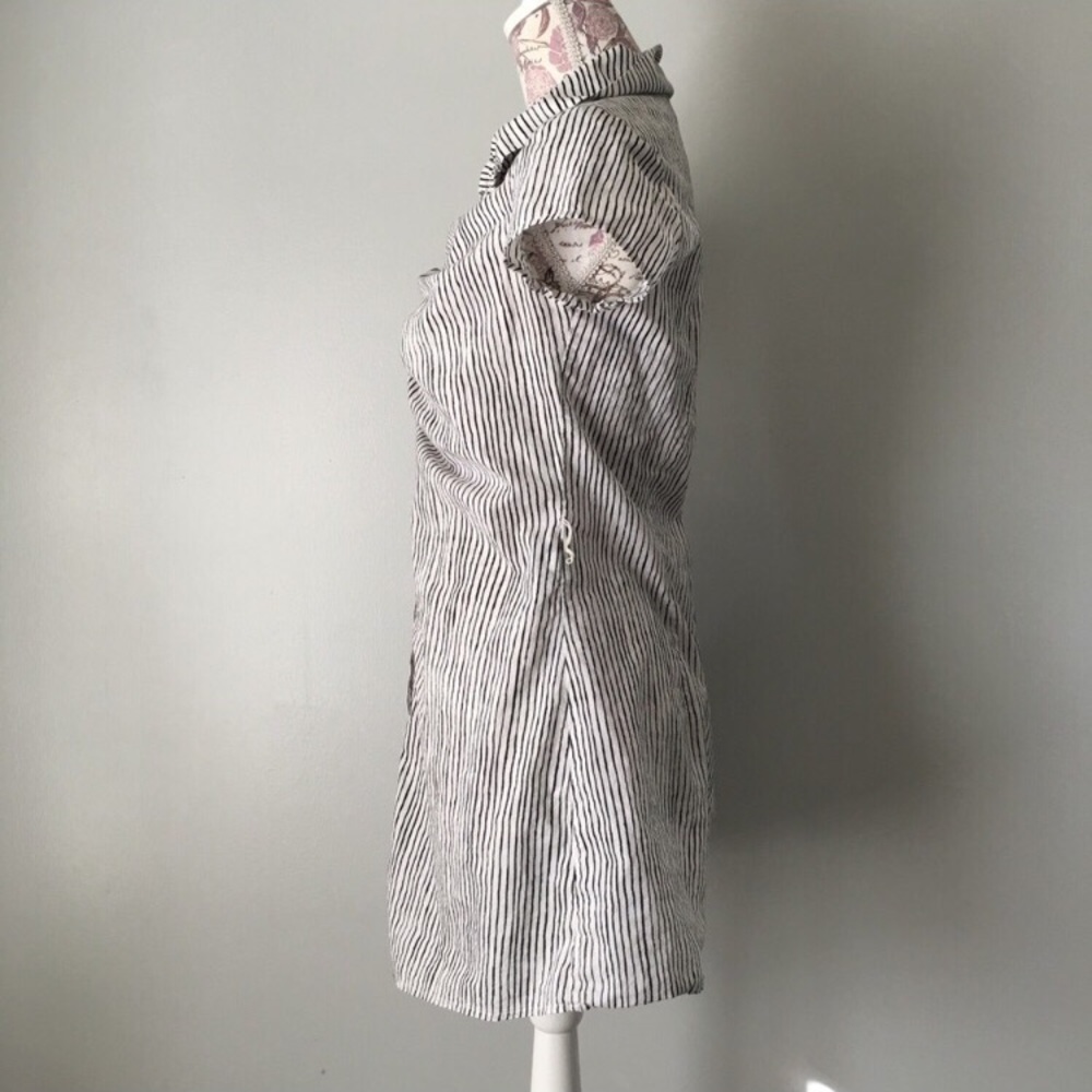 Mossimo Striped Button Up Tunic - Picture 3 of 5